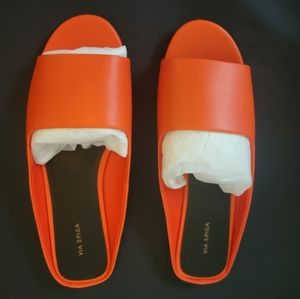 BRAND NEW Via Spiga V-HANA HOT ORANGE LE
